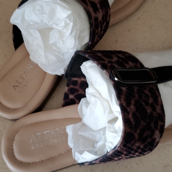 Brand new Alfani  sandals - Picture 2 of 4